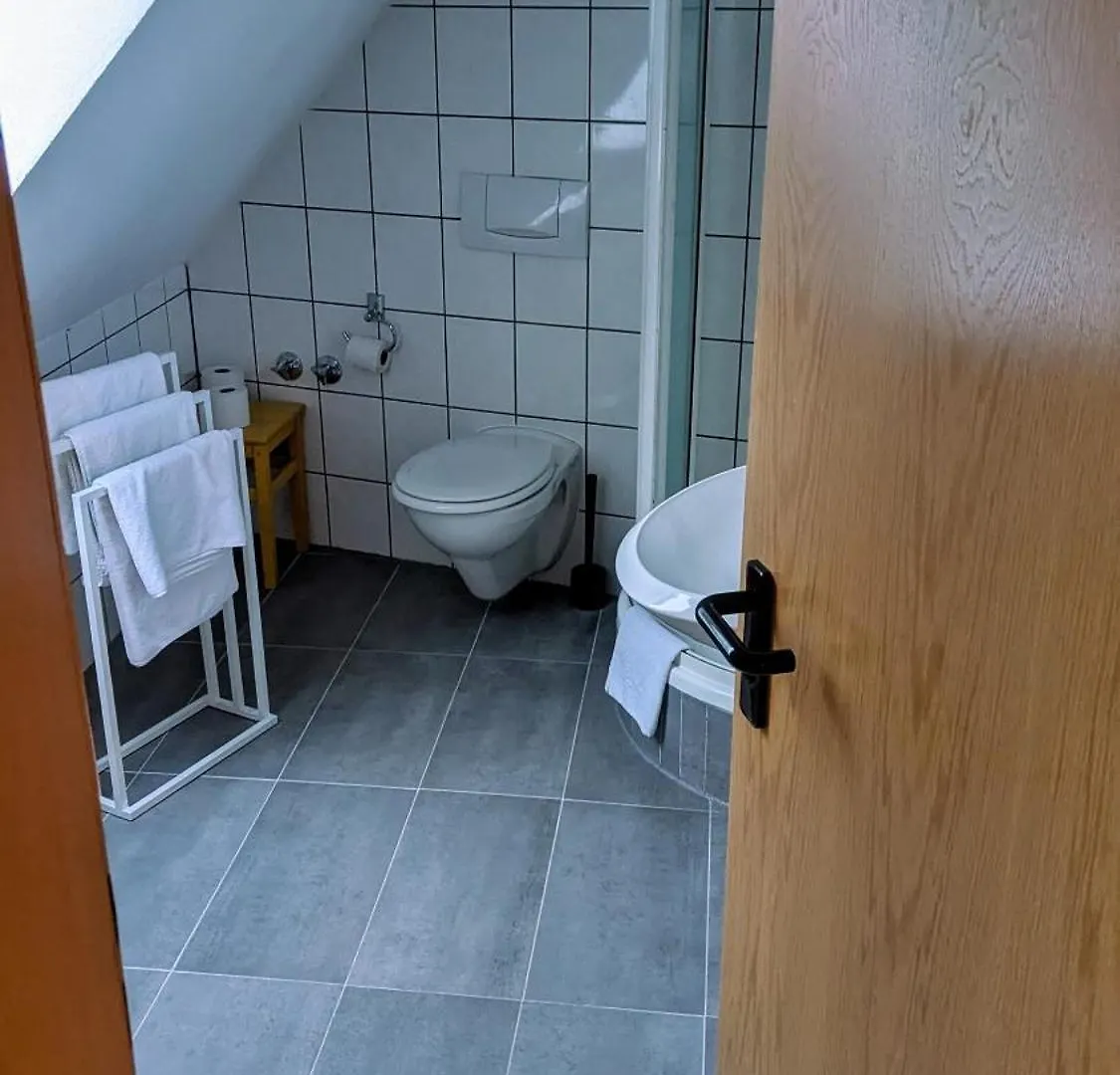 Dorfgasthof Zur Rose Obereisenheim Frühstückspension