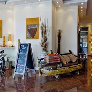 3* Hotel Arthotel Ana Petite